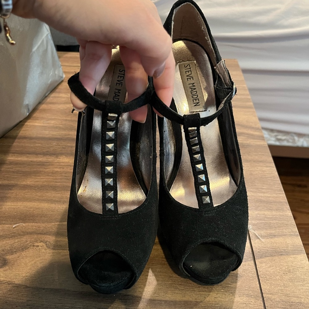 Steve Madden Black Peep Toe Heels
